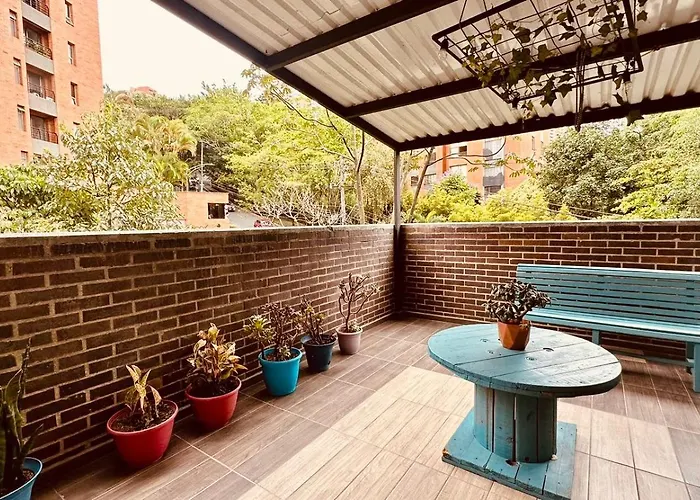 Apartamento De Viajeros En Poblado Medellin
